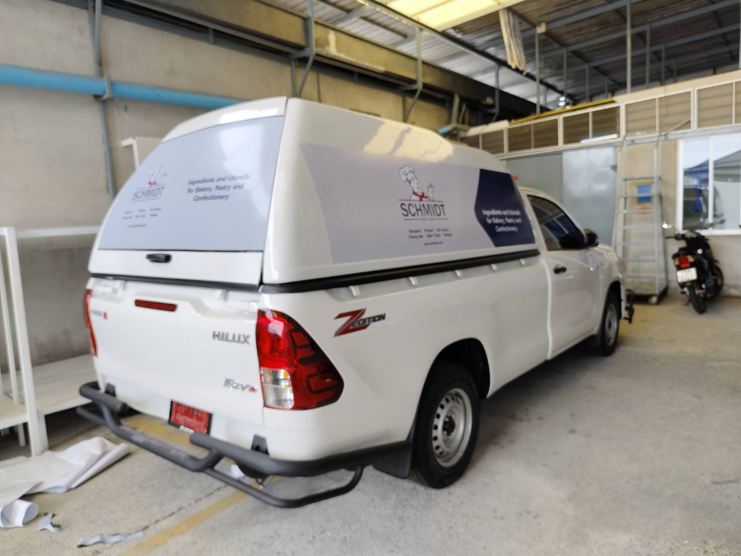 ป้ายติดกระจกรถยนต์